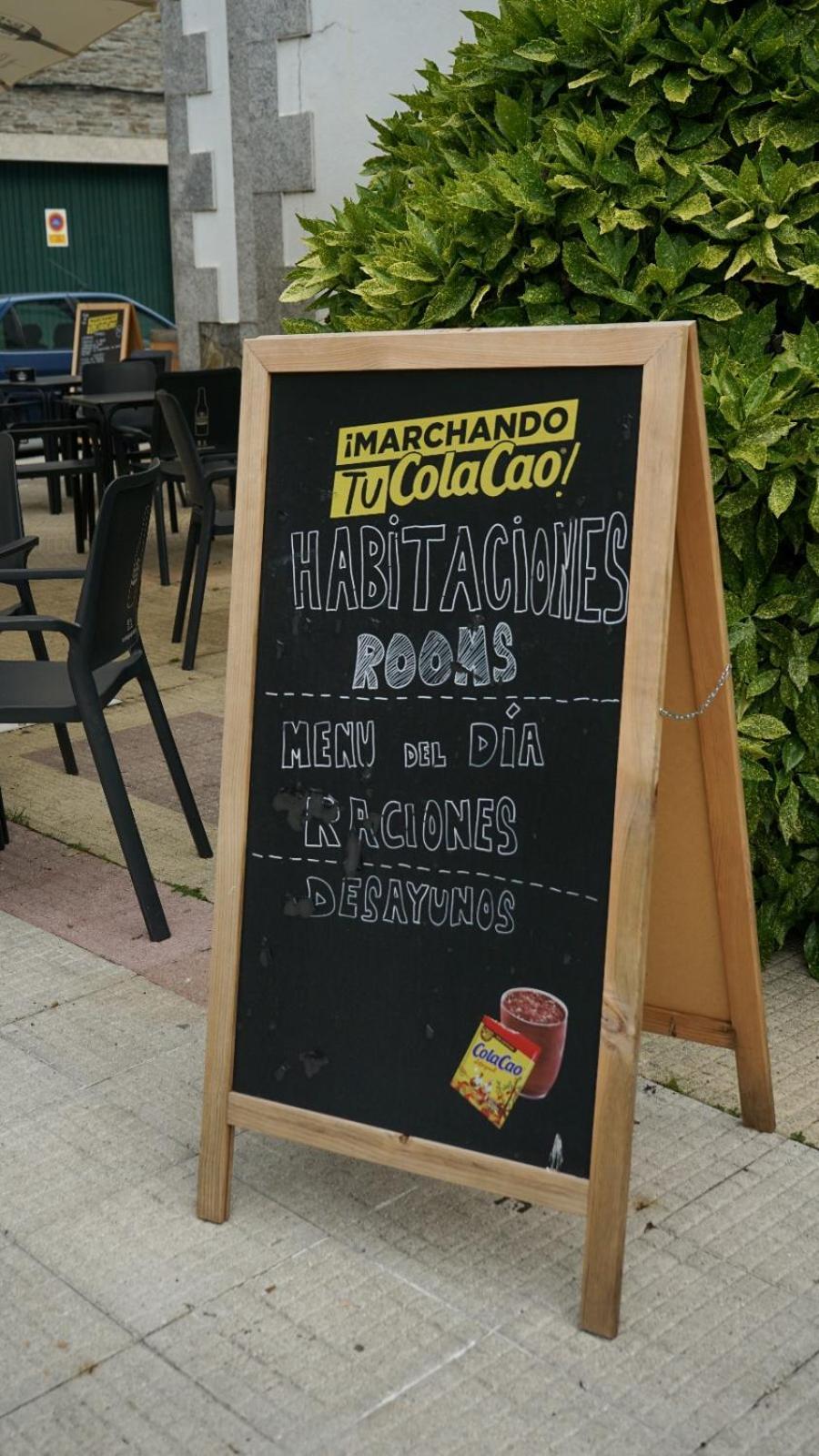 Pension Castro Parrillada Samos Kültér fotó